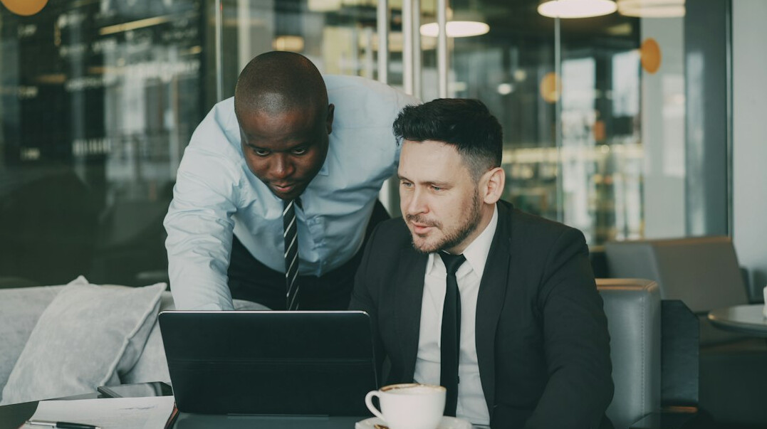 manager coaching employee